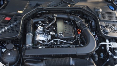 Rijtest nieuwe Mercedes C-Klasse. De nieuwe C-Klasse van Mercedes is een S in compacte vorm.