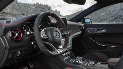 Mercedes-Benz CLA Shooting Brake nu officieel onthuld. Verkoop en productie start begin 2015.