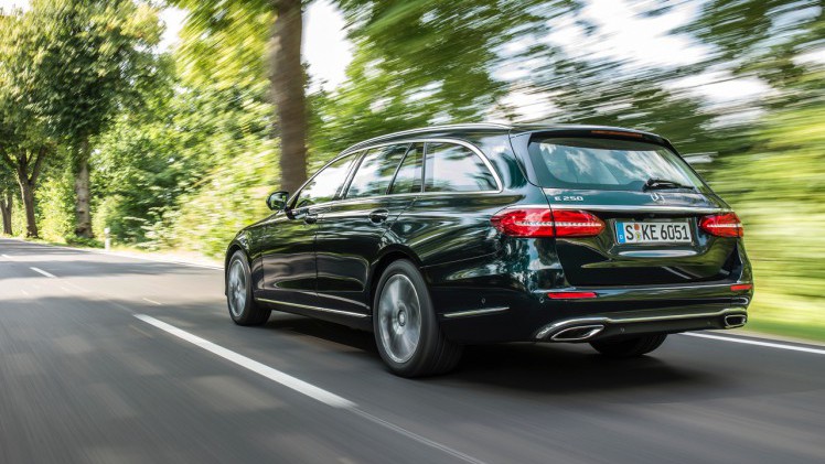 AutoVandaag deed een rijtest met de nieuwe Mercedes-Benz E-Klasse Estate in de uitvoering E220d.