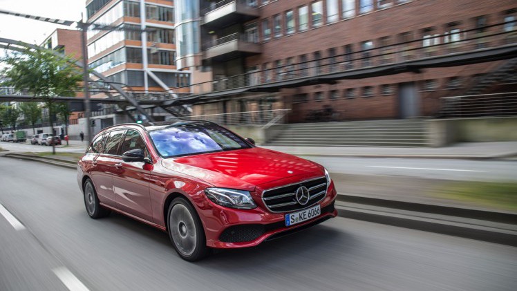 AutoVandaag deed een rijtest met de nieuwe Mercedes-Benz E-Klasse Estate in de uitvoering E220d.