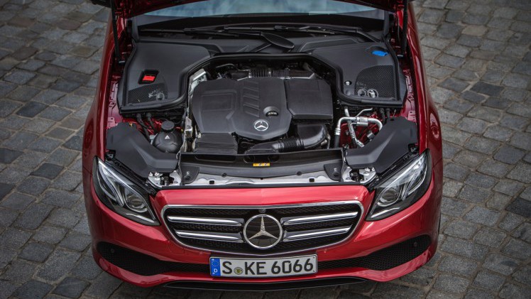 AutoVandaag deed een rijtest met de nieuwe Mercedes-Benz E-Klasse Estate in de uitvoering E220d.