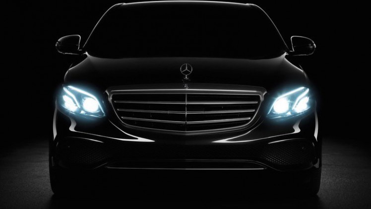 De nieuwe Mercedes E-Klasse Estate S213 komt er waarschijnlijk ook als stoere 'Allroad'-versie met 4Matic vierwielaandrijving. Een primeur voor het T-modell!