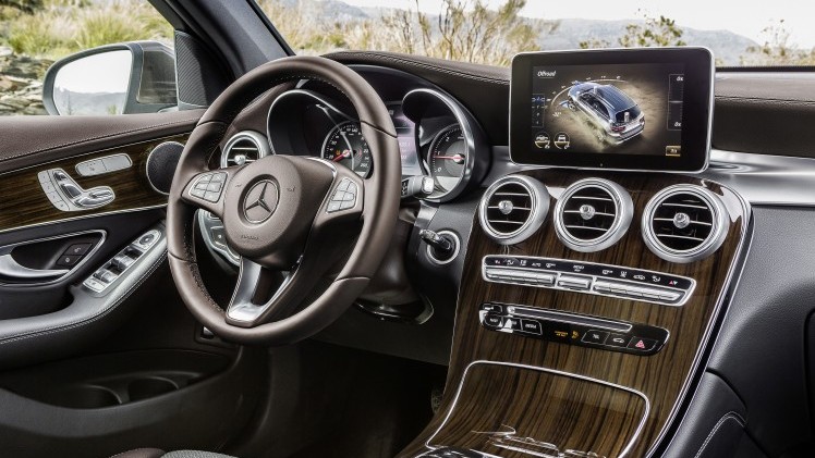 Mercedes-Benz GLC is de opvolger van de GLK en die verschijnt ook als plug-in hybride op de markt.