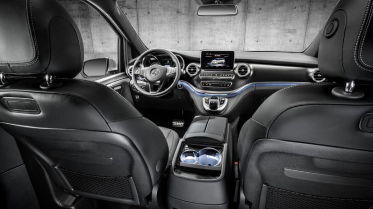 Mercedes-Benz introduceert V-Klasse AMG-line met sportieve details en extra luxe.