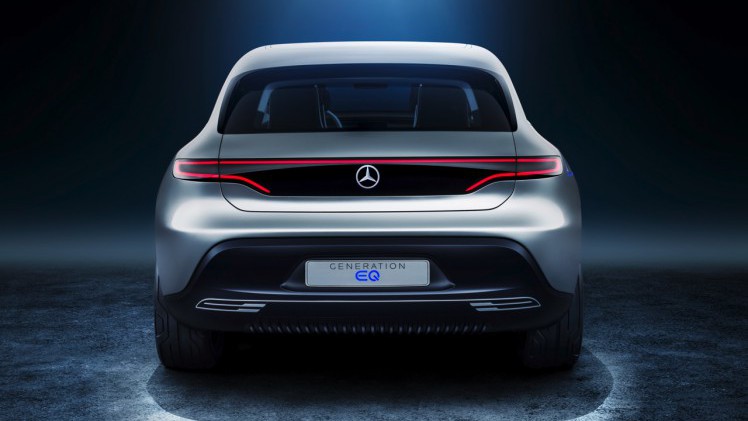 Mercedes start offensief elektrische auto's met Generation EQ. Dit nieuwe label omvat meer dan alleen een range elektrische auto's. Lees er hier alles over.
