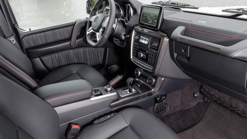 Om de 35e verjaardag van de G-klasse te vieren, komt Mercedes-Benz met de Edition 35 op basis van de oude vertrouwde terreinreus. Er is keus uit twee uitvoeringen.