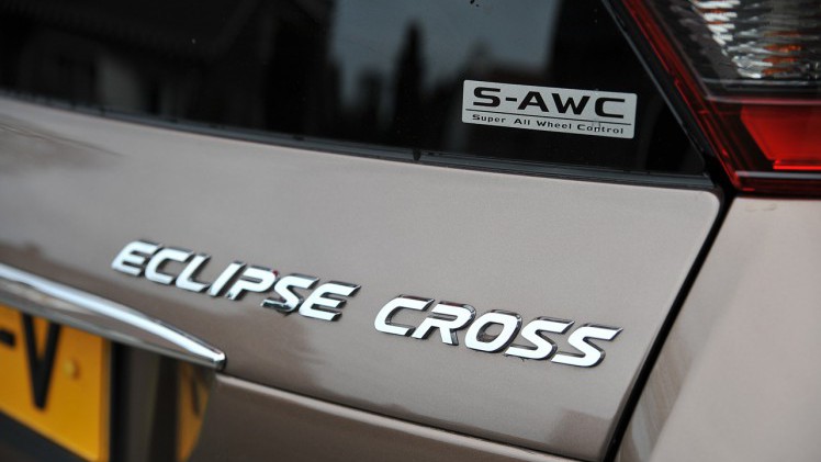 Mitsubishi plaatst tussen de ASX en Outlander een derde SUV, de Eclipse Cross.