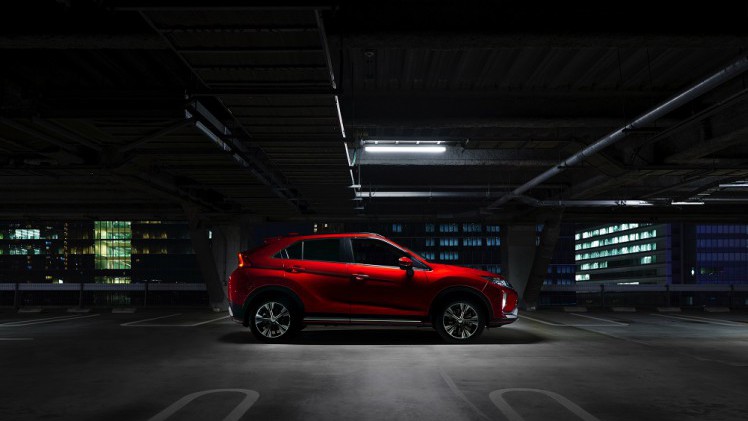 Mitsubishi heeft het doek getrokken van de Eclipse Cross, de volledig nieuwe SUV van het merk. Wat heeft het nieuwe broertje van de ASX en Outlander in zijn mars?