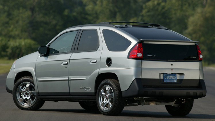 Mitsubishi heeft het doek getrokken van de Eclipse Cross, de volledig nieuwe SUV van het merk. Wat heeft het nieuwe broertje van de ASX en Outlander in zijn mars?
