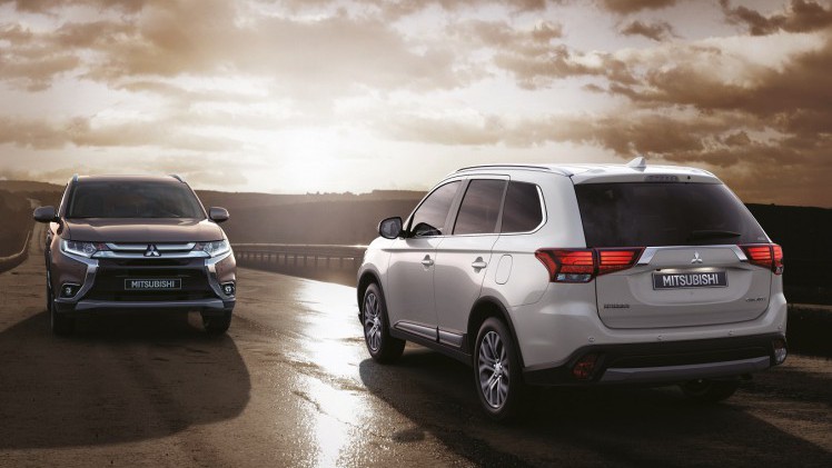 Mitsubishi heeft de Outlander op details vernieuwd. De uitrusting is uitgebreid, er is een nieuw infotainmentsysteem en de PHEV heeft een nieuwe functie.