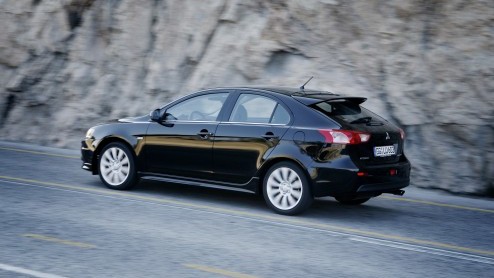 Mitsubishi Lancer tijdelijk als voordelige Lancer Limited Edition met extra's en toch vanaf 17.990 euro.