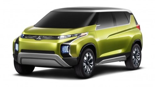 Mitsubishi presenteert Concept AR, Concept XR-PHEV en GC-PHEV op Tokyo Motor Show 2013.