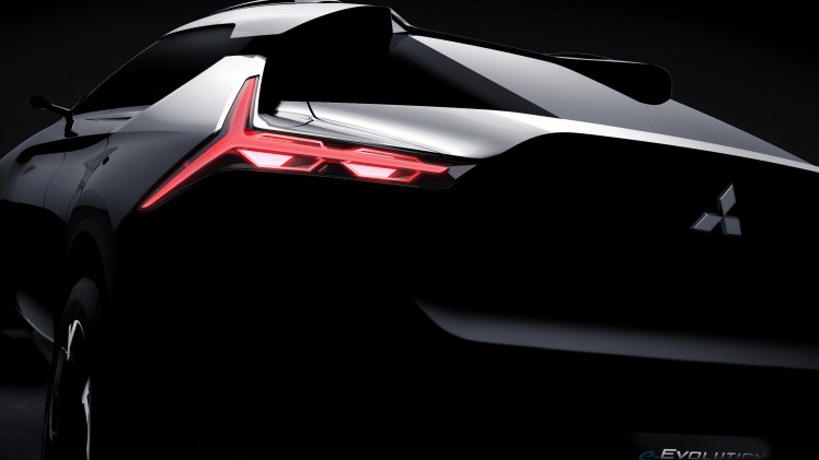 Mitsubishi laat op de Tokio Motor Show eind oktober de e-Evolution SUV coup zien met elektrische 4WD en kunstmatige intelligentie.