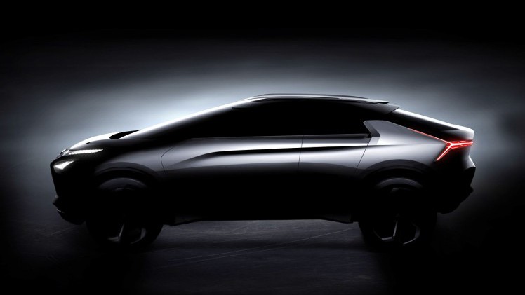 Mitsubishi voorziet haar nieuwste concept, de e-Evolution van kunstmatige intelligentie en een 4WD elektrische aandrijving met drie motoren.
