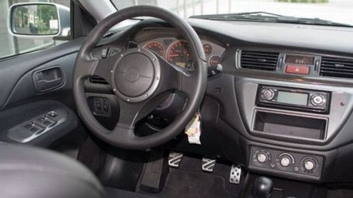 De echte rallysuccessen zijn inmiddels voor andere merken, maar Mitsubishi blijft voor de liefhebbers gelukkig steeds een nieuwe versie van de Lancer Evolution bedenken. Inmiddels zijn de Japanners aa