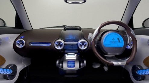 Mitsubishi heeft met de MiEV, Mitsubishi innovative Electric Vehicle, een veelbelovende stadsauto in handen. Het merk start met een haalbaarheidstest met 12 autos in Europa, om alvast voor te proeven