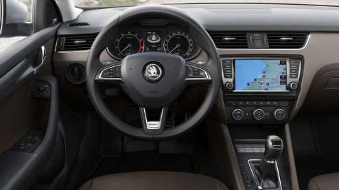 Op de Autosalon van Genve begin maart toont Skoda de Octavia Combi Scout. De modderversie staat hoger op zijn wielen, heeft standaard vierwielaandrijving en arriveert na de zomer in ons land.