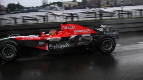 Zondag 20 augustus was de dag dat autoraceminnend Nederland zijn hart op kon halen in Rotterdam bij de Bavaria City Racing. Autovandaag was aanwezig op dit racespektakel en heeft speciaal voor jullie 