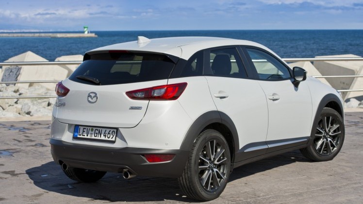Nieuwe Mazda CX-3 is er vanaf 20.990 euro, maar de SkyLease GT dieselversie start bij 28.290 euro terwijl de populaire benzineversie GT-M op 27.490 euro uit komt.