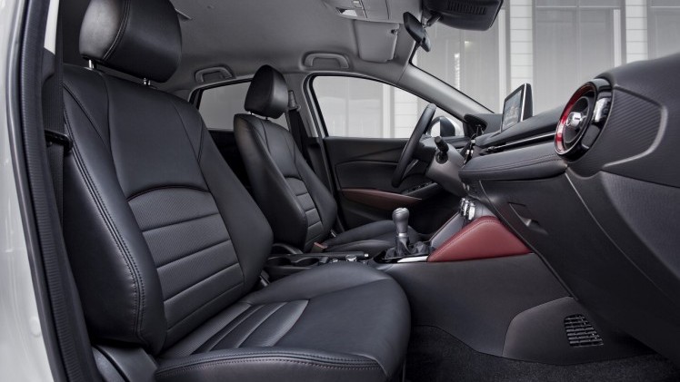 Nieuwe Mazda CX-3 is er vanaf 20.990 euro, maar de SkyLease GT dieselversie start bij 28.290 euro terwijl de populaire benzineversie GT-M op 27.490 euro uit komt.