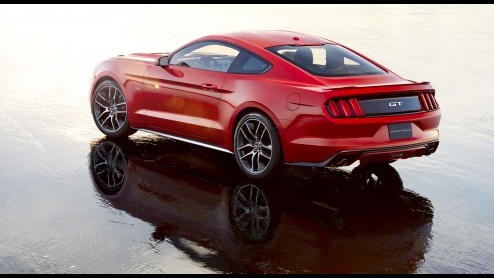 Het Nederlands debuut van de nieuwe Ford Mustang vindt plaats tijdens een grote meeting op Circuit Park Zandvoort, georganiseerd door de Ford Mustang Club.