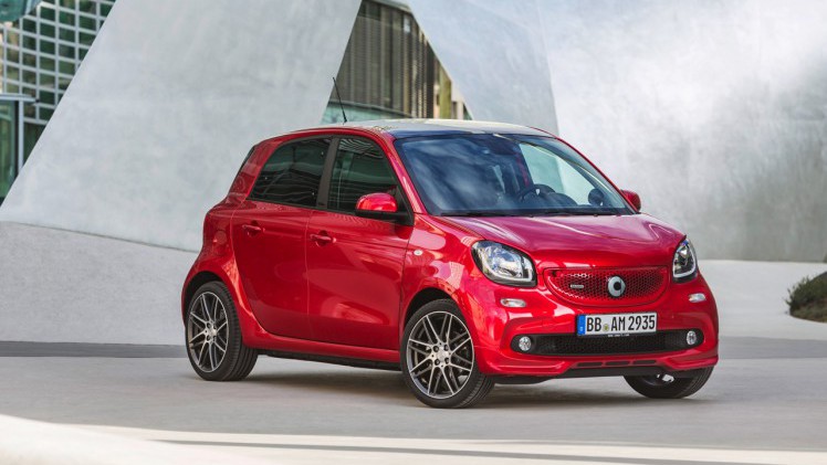 Smart introduceert nieuwe BRABUS fortwo en BRABUS forfour. Ze worden beiden ook leverbaar als BRABUS Xclusive met nog meer luxe. Het duo beschikt over een 109 pk sterke turbmomotor en twinamic.