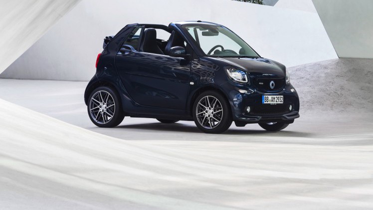 Smart introduceert nieuwe BRABUS fortwo en BRABUS forfour. Ze worden beiden ook leverbaar als BRABUS Xclusive met nog meer luxe. Het duo beschikt over een 109 pk sterke turbmomotor en twinamic.