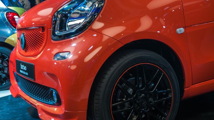 Smart introduceert nieuwe BRABUS fortwo en BRABUS forfour. Ze worden beiden ook leverbaar als BRABUS Xclusive met nog meer luxe. Het duo beschikt over een 109 pk sterke turbmomotor en twinamic.