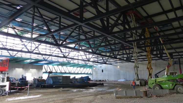 Het nieuwe crashcentrum van Mercedes-Benz in Sindelfingen is nu gereed.