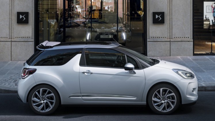 De DS3 krijgt in 2016 een echte facelift zodat de neus in lijn is met de DS4 en DS5. De nieuwe DS3 staat op de Autosalon van Genve.