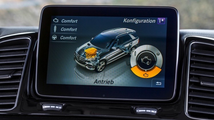 Debuut facelift M-Klasse als Mercedes GLE met nieuwe GLE 500e plug-in hybride en AMG-varianten.