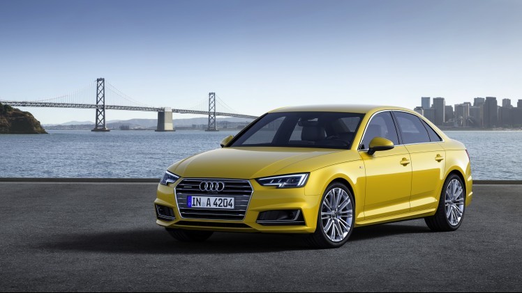Predictive efficiency assistant, cross traffic assist, audi active lane assist en zelfs een afslagassistent. Een kleine greep uit de overdaad aan veiligheidsystemen van Audis nieuwe A4.