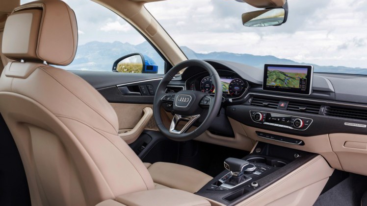 Autotest nieuwe Audi A4 2.0 TFSI 190 pk S tronic, de zuinige sportsedan met 20% bijtelling. Hij staat samen met de A4 3.0 TDI quattro garant voor sportieve prestaties en veel innovaties.