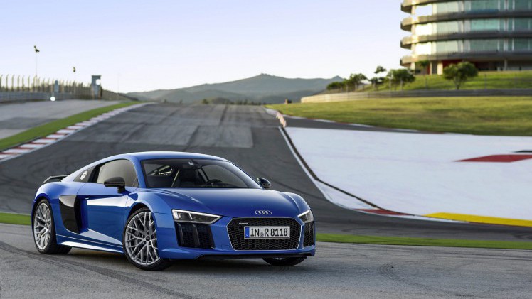 De nieuwe Audi R8 komt volgende maand op de markt. De sportwagen komt bij vier speciale Audi Sport dealers te staan.