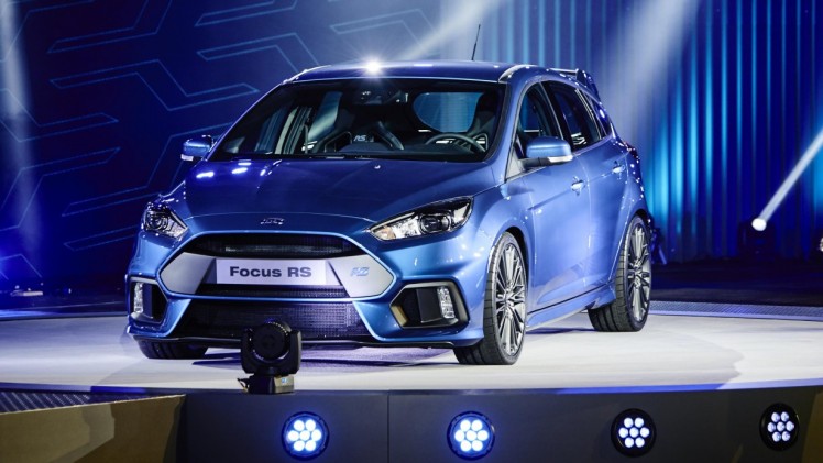 Nieuwe Ford Focus RS gepresenteerd met 320 pk en vierwielaandrijving. Introductie op Autosalon van Genve 2015.