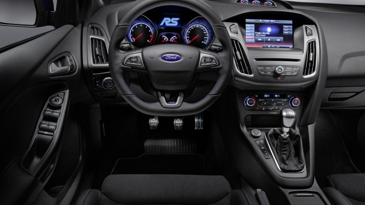 Nieuwe Ford Focus RS gepresenteerd met 320 pk en vierwielaandrijving. Introductie op Autosalon van Genve 2015.