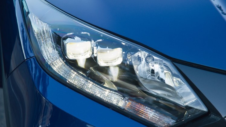 Honda HR-V autotest: de nieuwe compacte cross-over heeft de ruimte van een veel grotere en staat merk sterke motoren potent in de markt.