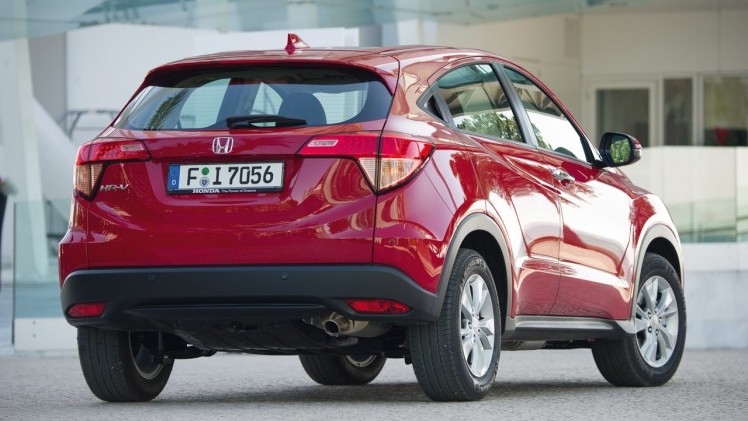 Honda HR-V autotest: de nieuwe compacte cross-over heeft de ruimte van een veel grotere en staat merk sterke motoren potent in de markt.