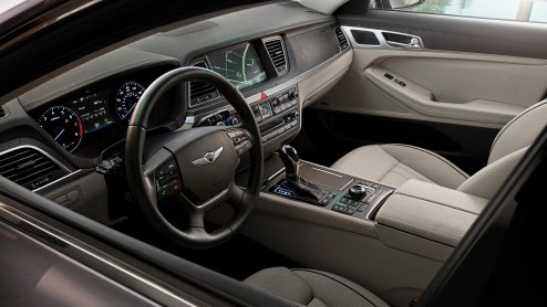 Vlaggenschip Hyundai Genesis V8 toch ook een heel klein beetje bedoeld voor Europa.