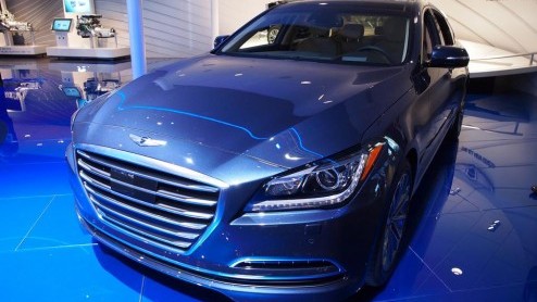 Vlaggenschip Hyundai Genesis V8 toch ook een heel klein beetje bedoeld voor Europa.