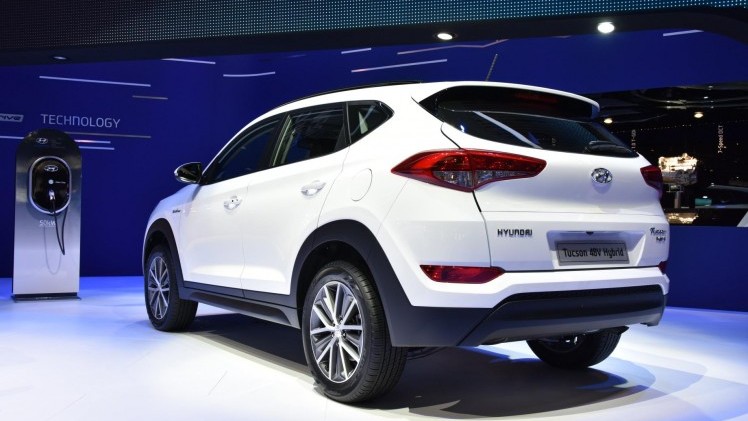 Hyundai zet presentatie Tucson kracht bij met Tucson 48V Hybrid Concept en Tucson 1.7 CRDi plug-in hybride
