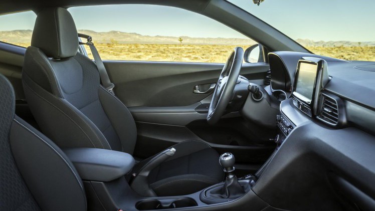 Hyundai lanceert in Detroit de tweede generatie Veloster meteen ook in een N-versie.