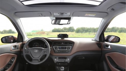 Alle prijzen en uitvoeringen van de nieuwe Hyundai i20 zijn bekend gemaakt. De nieuwe i20 is er vanaf 13.995 euro en kost als vijfdeurs 14495 euro.