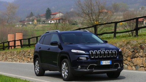 Test nieuwe Jeep Cherokee Longitude 2.0 Turbodiesel en Cherokee 3.2 V6 Limited Pentastar.