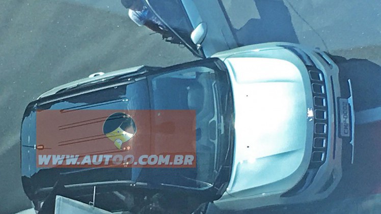 De nieuwe Jeep Compass, die de huidige Compass en Patriot gaat vervangen, is gespot tijdens een photoshoot in Brazili, waardoor we nu al weten hoe hij eruit komt te zien.