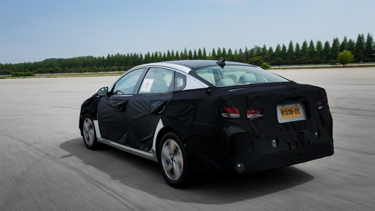Nieuwe Kia Optima ook als plug-in hybride op de markt. De Optima PHEV verschijnt in 2016 in Nederland, naast de Optima GT en Optima Wagon.