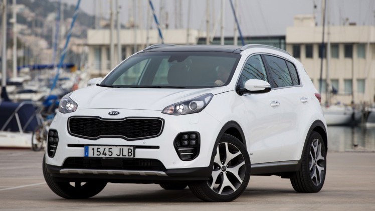 Autotest nieuwe Kia Sportage. Kia introduceert een nieuwe Sportage en in deze rijtest voelen we de 1.6 T-GDI, 1.7 CDRi en 2.0 CRDi aan de tand.