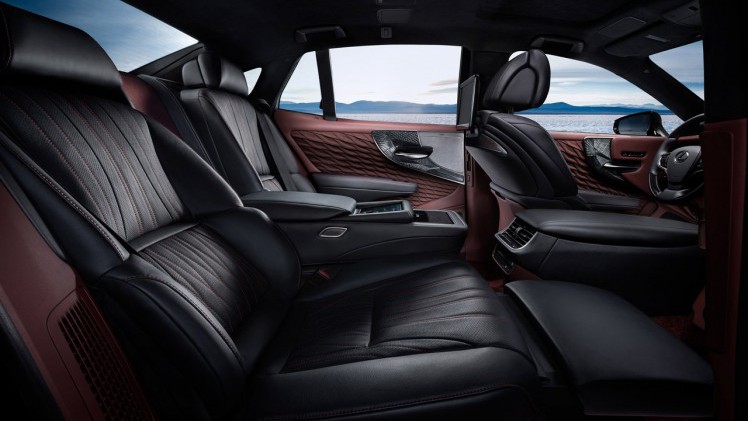 De nieuwe Lexus LS 500h heeft een prijs en zal vanaf half december worden geleverd.