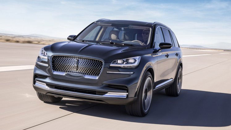 Ford's luxe tak Lincoln brengt over een jaar de Aviator SUV die nu als 'preview' in New York op de show staat.