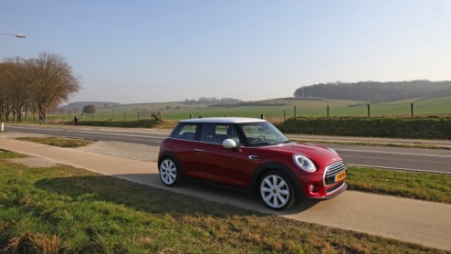 Test nieuwe MINI Cooper 2014, Born in Born.
